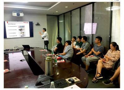 互动交流 技术合作