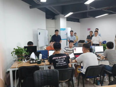 信息科学与工程学院赴青岛英谷、山东贝沃考察交流并看望暑期实训学生